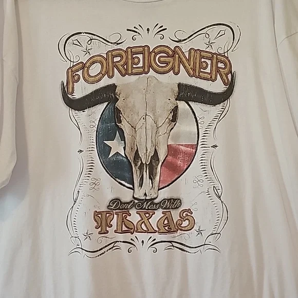 FOREIGNER band tee by goody two sleeves  x Maurice's white ss graphic, Size XXL - Picture 5 of 11
